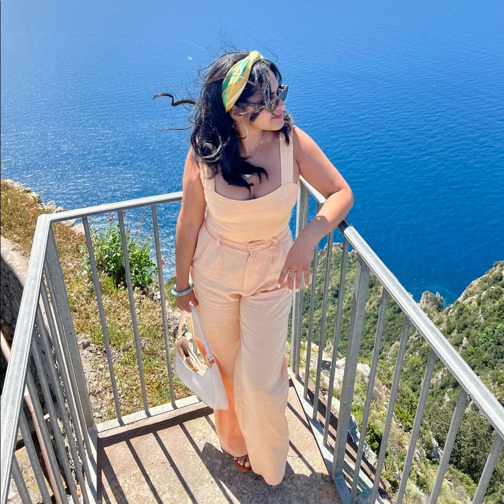 Linen matching set: Abercrombie & Fitch Linen Top & Linen Pants (only worn once)